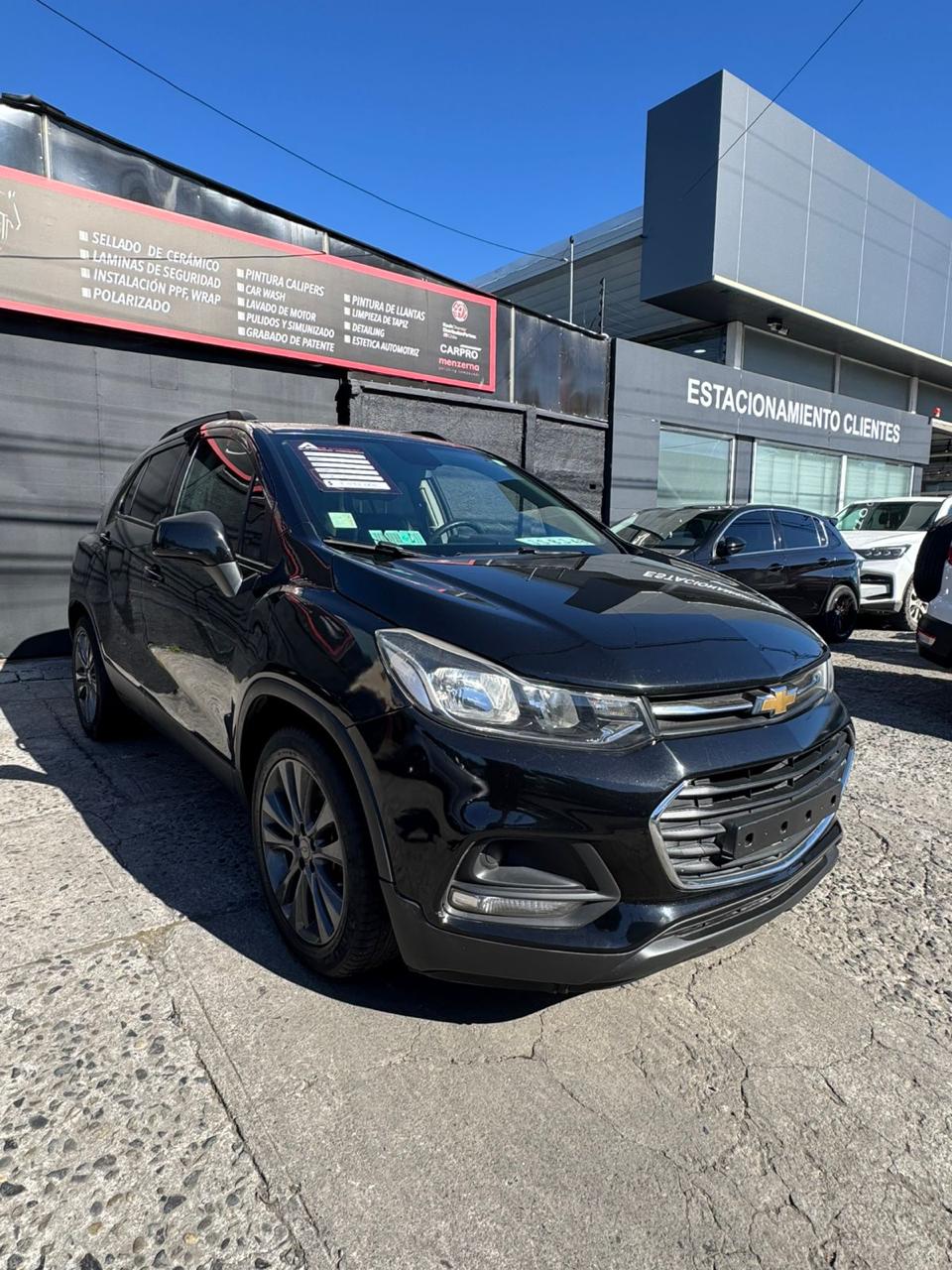 Chevrolet Tracker LS 2017 color negro